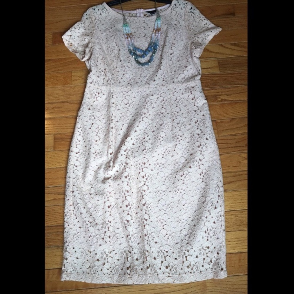 Soft pink lace overlay sheath dress - size 6/8